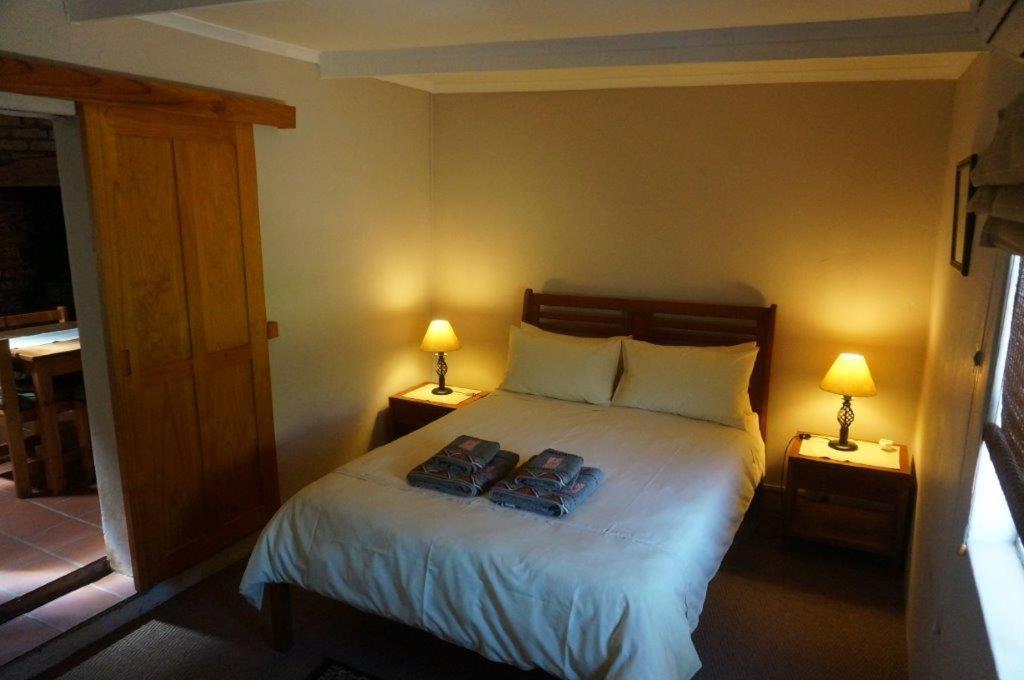 Long Acres Cottages مونتاغو الغرفة الصورة